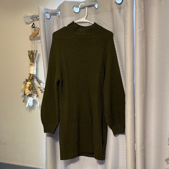 Efan Dresses & Skirts - Olive Green Long Sleeve Knit Dress